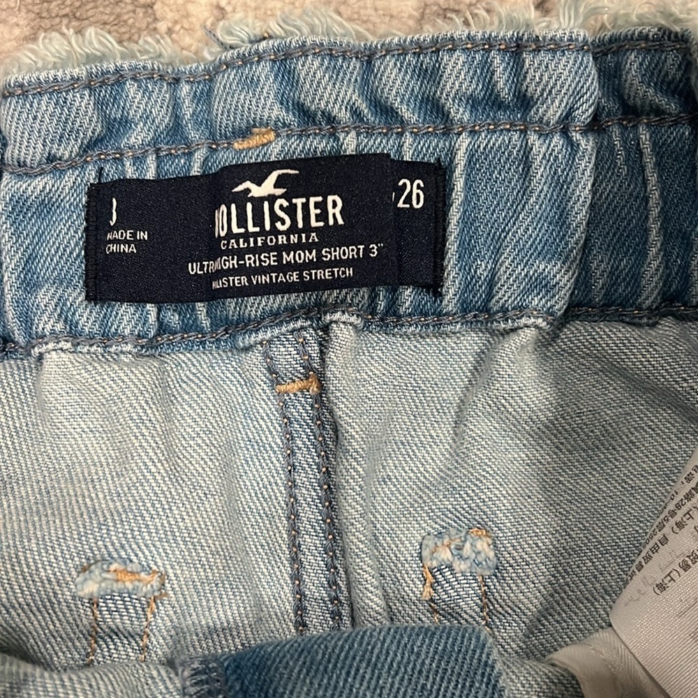 Brand New Hollister Shorts - Picture 3 of 4